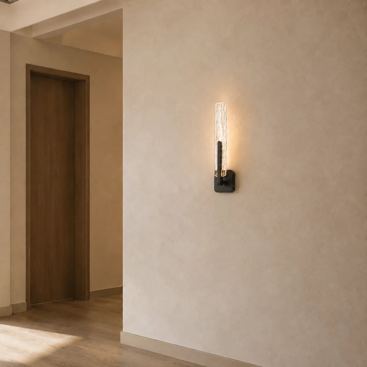 Curva Integrated LED 19in Sand Black Indoor-Outdoor Wall Light with Handcrafted Glass